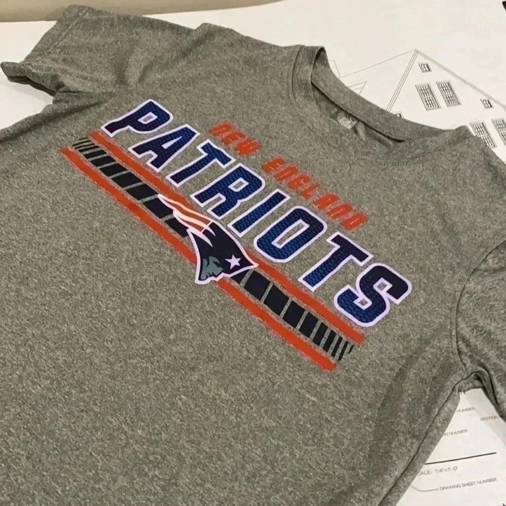 NFL T-shirt